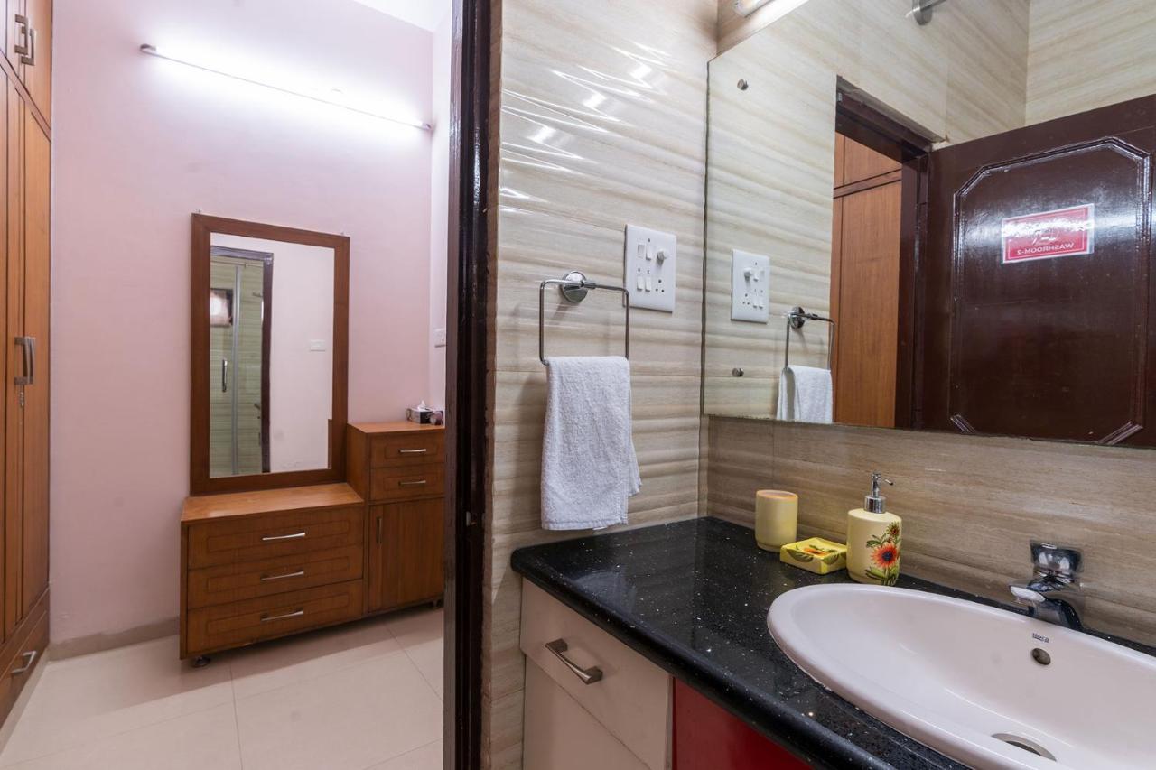 Villa Woodside Meadows By Veo - Part Of Stayvista Kasauli Exterior foto